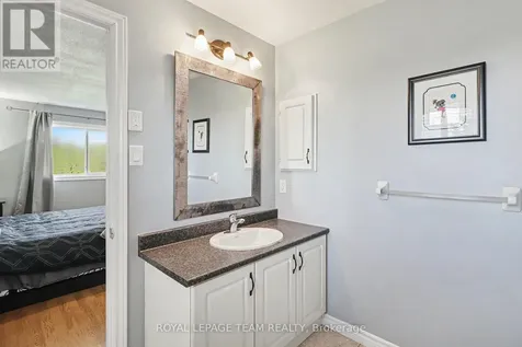 4038 Calbrent Way Ottawa ON K0A 2W0