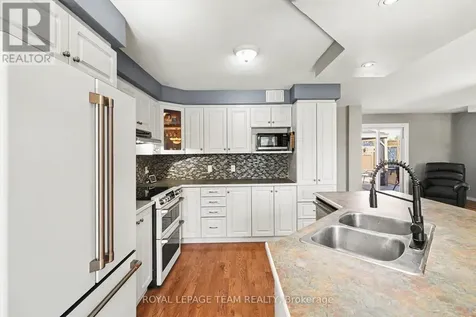 4038 Calbrent Way Ottawa ON K0A 2W0
