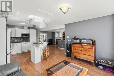 4038 Calbrent Way Ottawa ON K0A 2W0