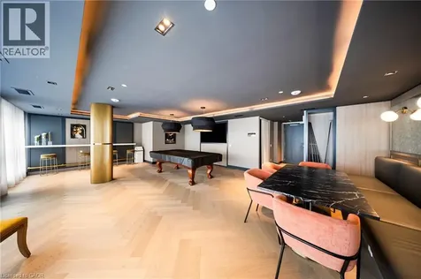 405 Dundas Street West Oakville ON L6M 4P9