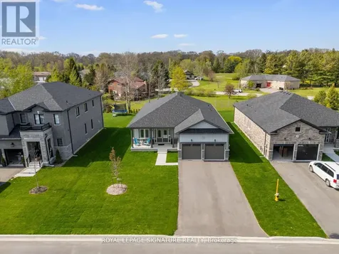 8 Misty Ridge Road Wasaga Beach ON L9Z 0R8