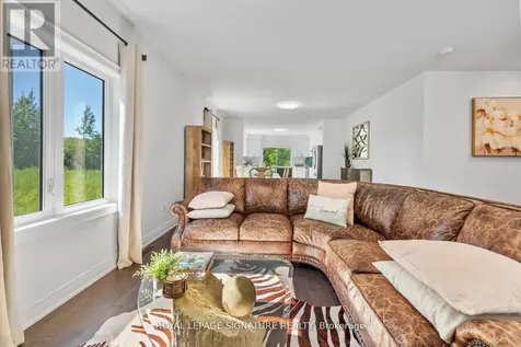 8 Misty Ridge Road Wasaga Beach ON L9Z 0R8
