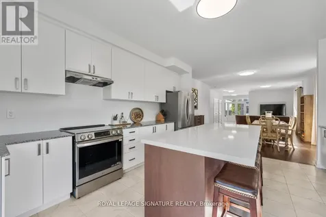8 Misty Ridge Road Wasaga Beach ON L9Z 0R8