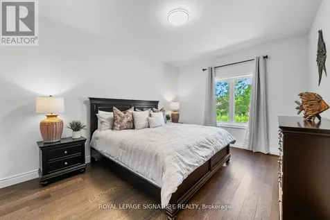 8 Misty Ridge Road Wasaga Beach ON L9Z 0R8