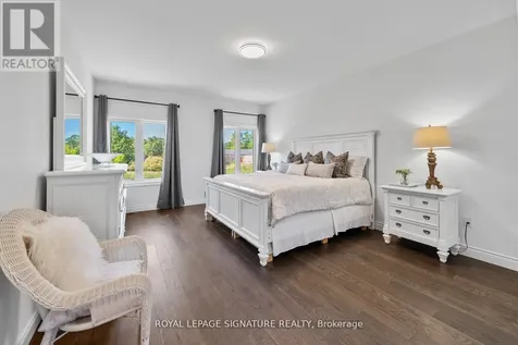 8 Misty Ridge Road Wasaga Beach ON L9Z 0R8