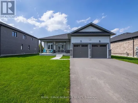 8 Misty Ridge Road Wasaga Beach ON L9Z 0R8