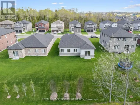 8 Misty Ridge Road Wasaga Beach ON L9Z 0R8