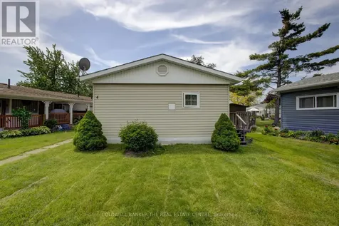 4 Locust Hill Drive Innisfil ON L9S 1R8
