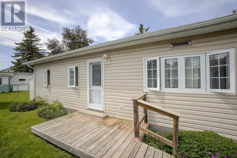 4 Locust Hill Drive Innisfil ON L9S 1R8