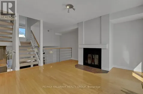 261 Bruyere Street Ottawa ON K1N 5E5