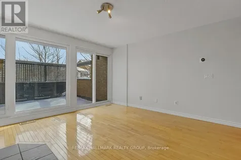 261 Bruyere Street Ottawa ON K1N 5E5