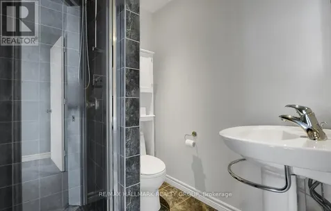 261 Bruyere Street Ottawa ON K1N 5E5