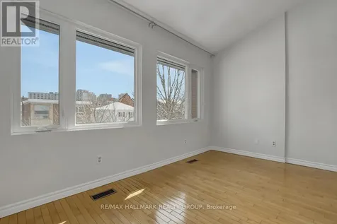 261 Bruyere Street Ottawa ON K1N 5E5