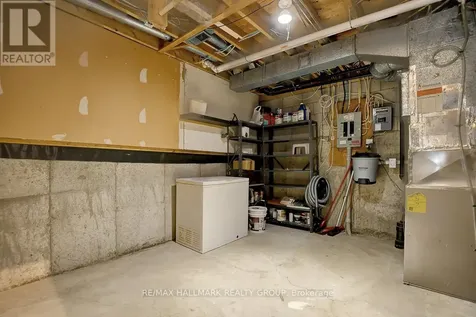 261 Bruyere Street Ottawa ON K1N 5E5