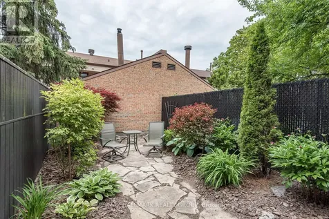 261 Bruyere Street Ottawa ON K1N 5E5