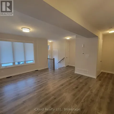 318 Catsfoot Walk Ottawa ON K2J 7G9