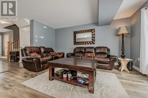 55 Laughland Lane Guelph (pineridge/westminster Woods) ON N1L 0C9