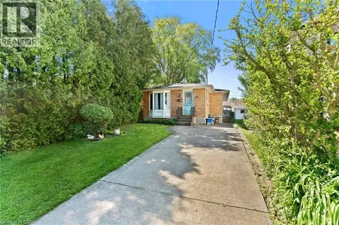 80 Melody Trail St. Catharines ON L2M 1C7