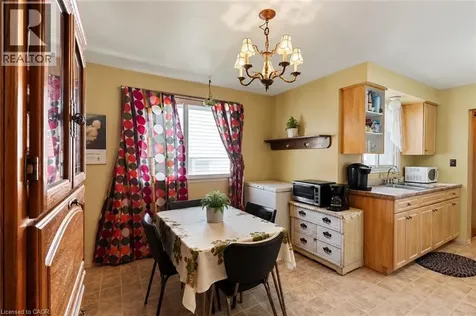 80 Melody Trail St. Catharines ON L2M 1C7