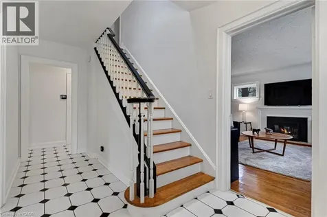 305 Main Street Cambridge ON N1R 1Y2