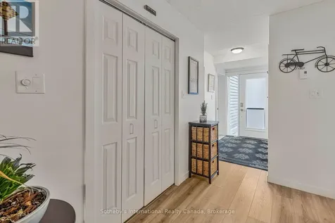 49 Trott Boulevard Collingwood ON L9Y 5B8