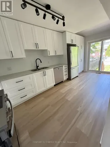 551 Wild Shore Crescent Ottawa ON K1V 1S9