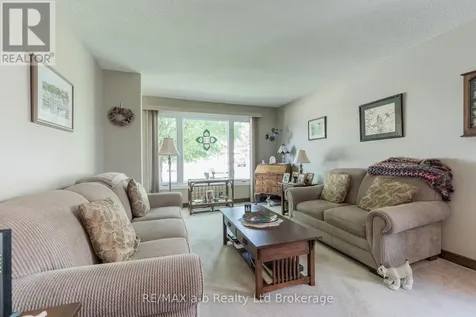 18 Denrich Avenue Tillsonburg ON N4G 4W2