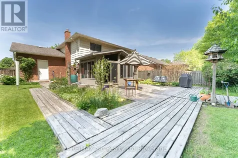 18 Denrich Avenue Tillsonburg ON N4G 4W2