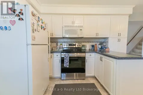 18 Denrich Avenue Tillsonburg ON N4G 4W2