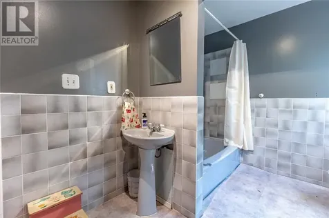 8 Beauchamp Drive Espanola ON P5E 1R1