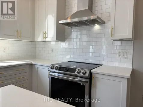 34 Coppermine Street Ottawa ON K2J 6P7