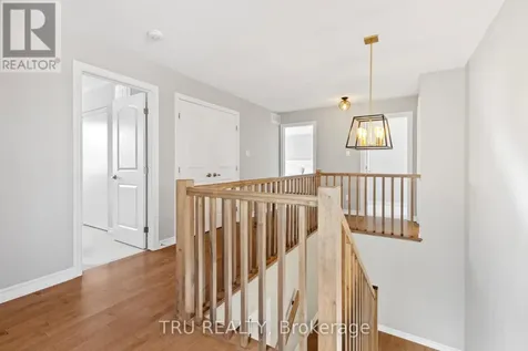 34 Coppermine Street Ottawa ON K2J 6P7