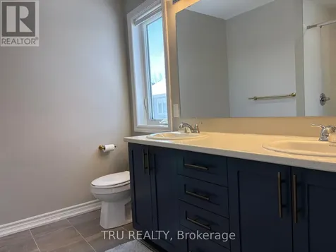 34 Coppermine Street Ottawa ON K2J 6P7