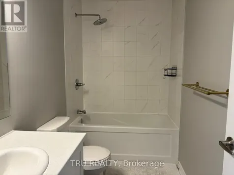 34 Coppermine Street Ottawa ON K2J 6P7