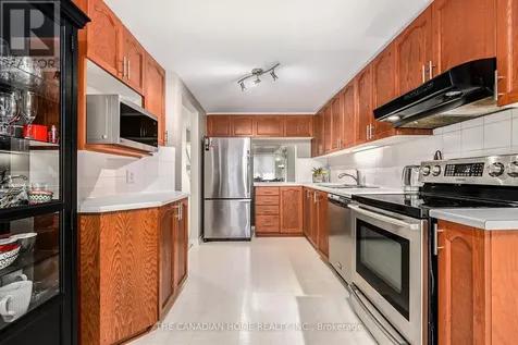 1672 Locksley Lane Ottawa ON K1J 1B6