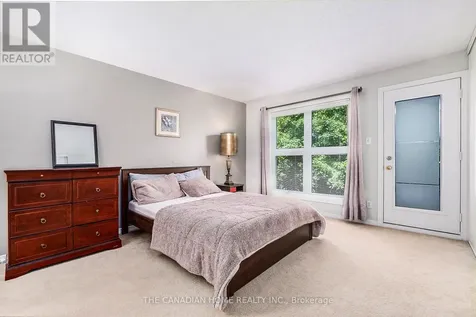 1672 Locksley Lane Ottawa ON K1J 1B6