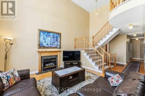 118 Finn Court Ottawa ON K1V 2C8