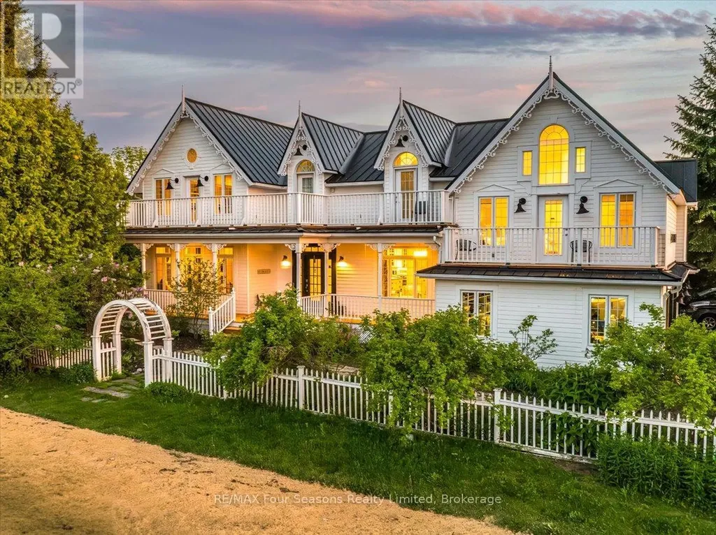 98 Huron Street Collingwood ON L9Y 4Y3