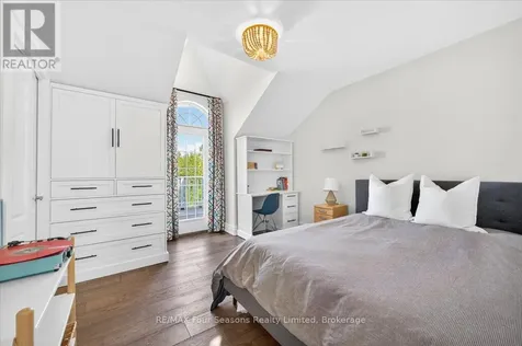 98 Huron Street Collingwood ON L9Y 4Y3