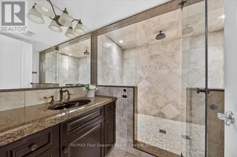 98 Huron Street Collingwood ON L9Y 4Y3