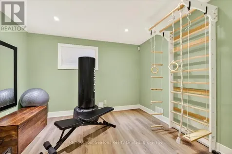 98 Huron Street Collingwood ON L9Y 4Y3