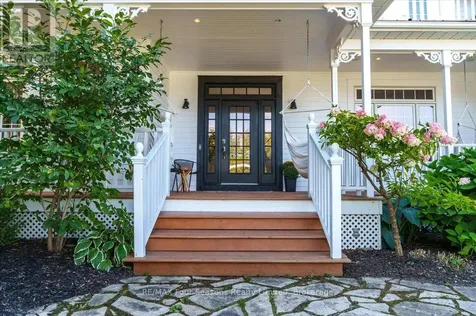 98 Huron Street Collingwood ON L9Y 4Y3