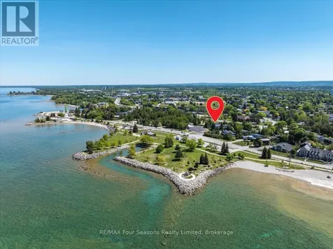 98 Huron Street Collingwood ON L9Y 4Y3