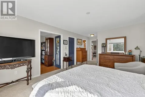 174 Green Briar Road New Tecumseth ON L9R 1X9