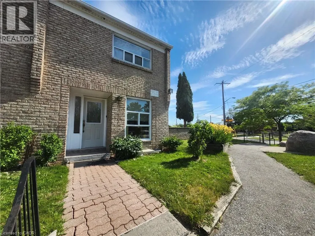 25 Gosford Boulevard Toronto ON M3N 2G7