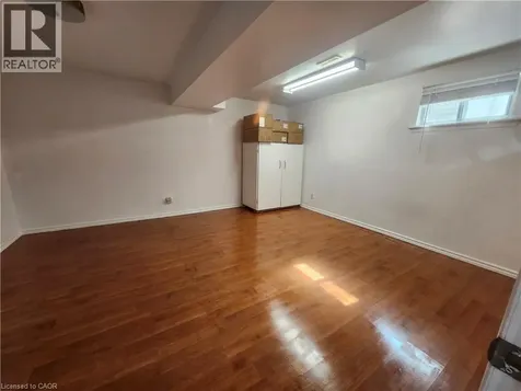 25 Gosford Boulevard Toronto ON M3N 2G7