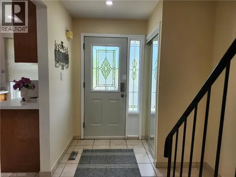 25 Gosford Boulevard Toronto ON M3N 2G7