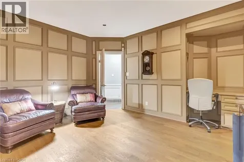 22 Deerpath Court Cambridge ON N1T 1H7