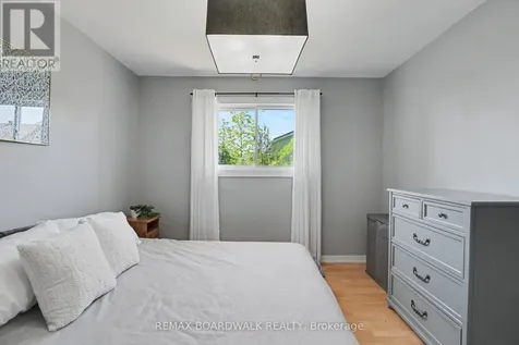 9 Welland Street Perth ON K7H 3H6