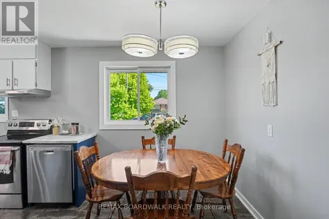 9 Welland Street Perth ON K7H 3H6